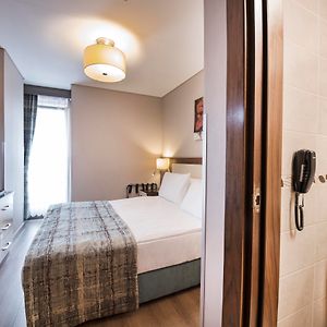 Chambre Standarde Lit Queen-Size